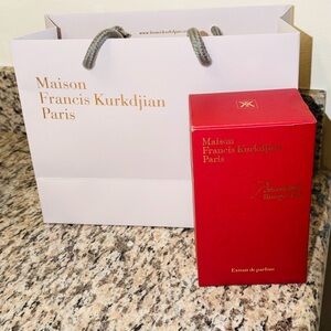 Maison Francis Kurkdjian 540 Extrait de parfum 
❤️Box with Bag